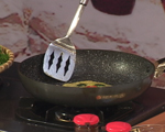 4. �غ�� ������ �������ҿ� �ְ� �߰������� ���� ����Ͽ� ��ģ��. [����]